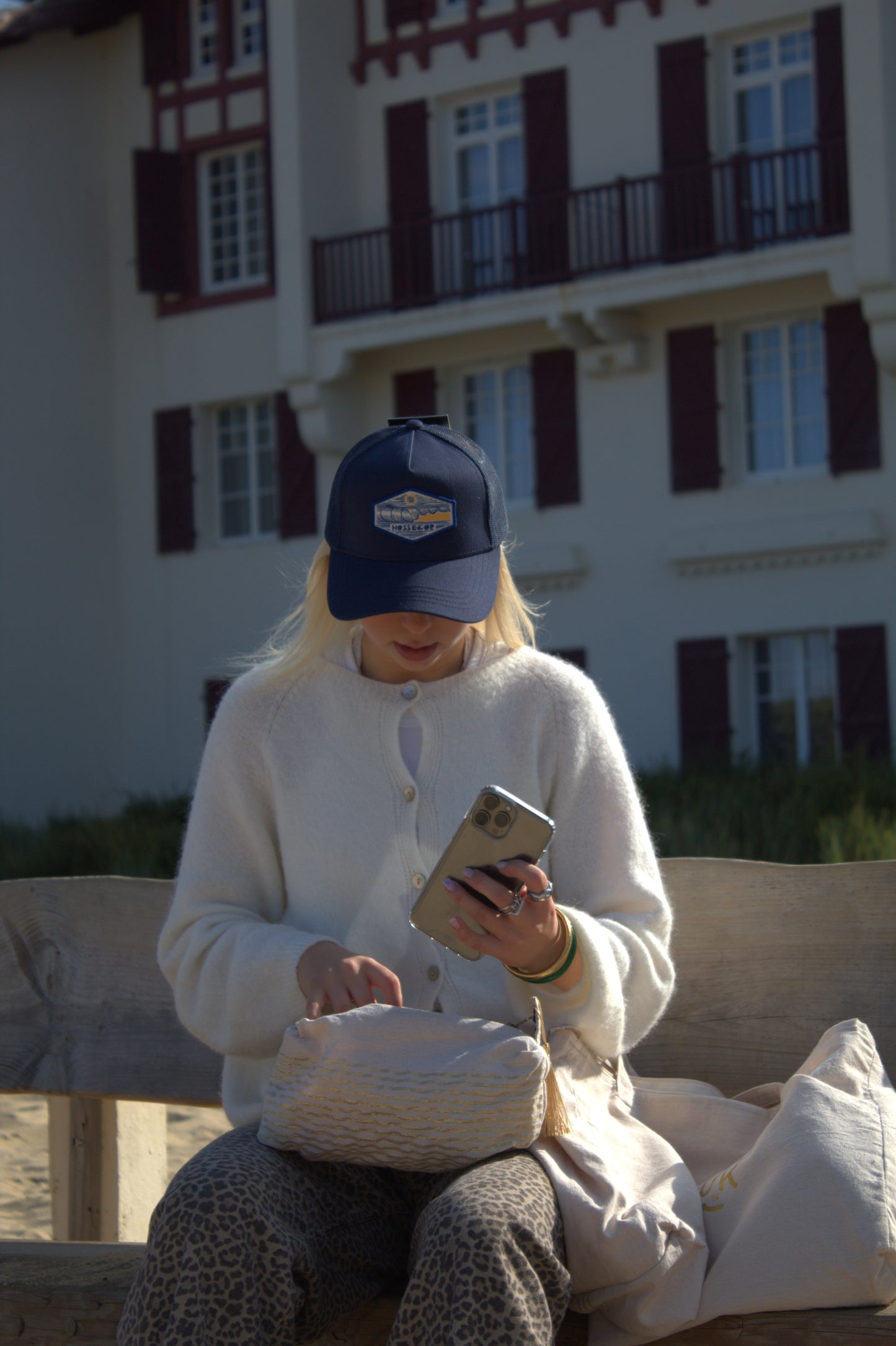 Sac cabas Hossegor avec trousse / logo de l'artiste Steven Burke