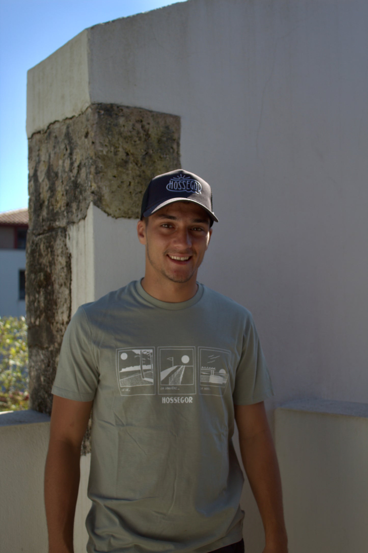 T. shirt Hossegor "Une journée à Hossegor" / artiste Adrien Pinzio